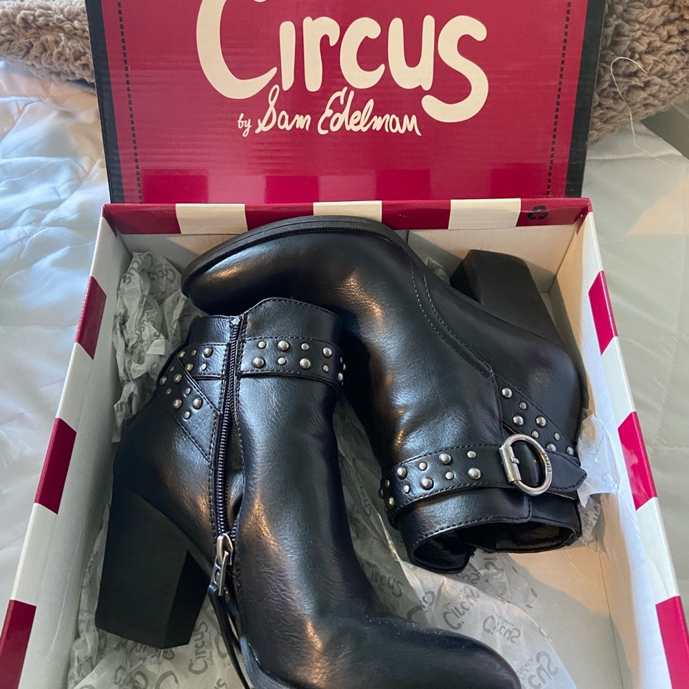 Black ankle boots